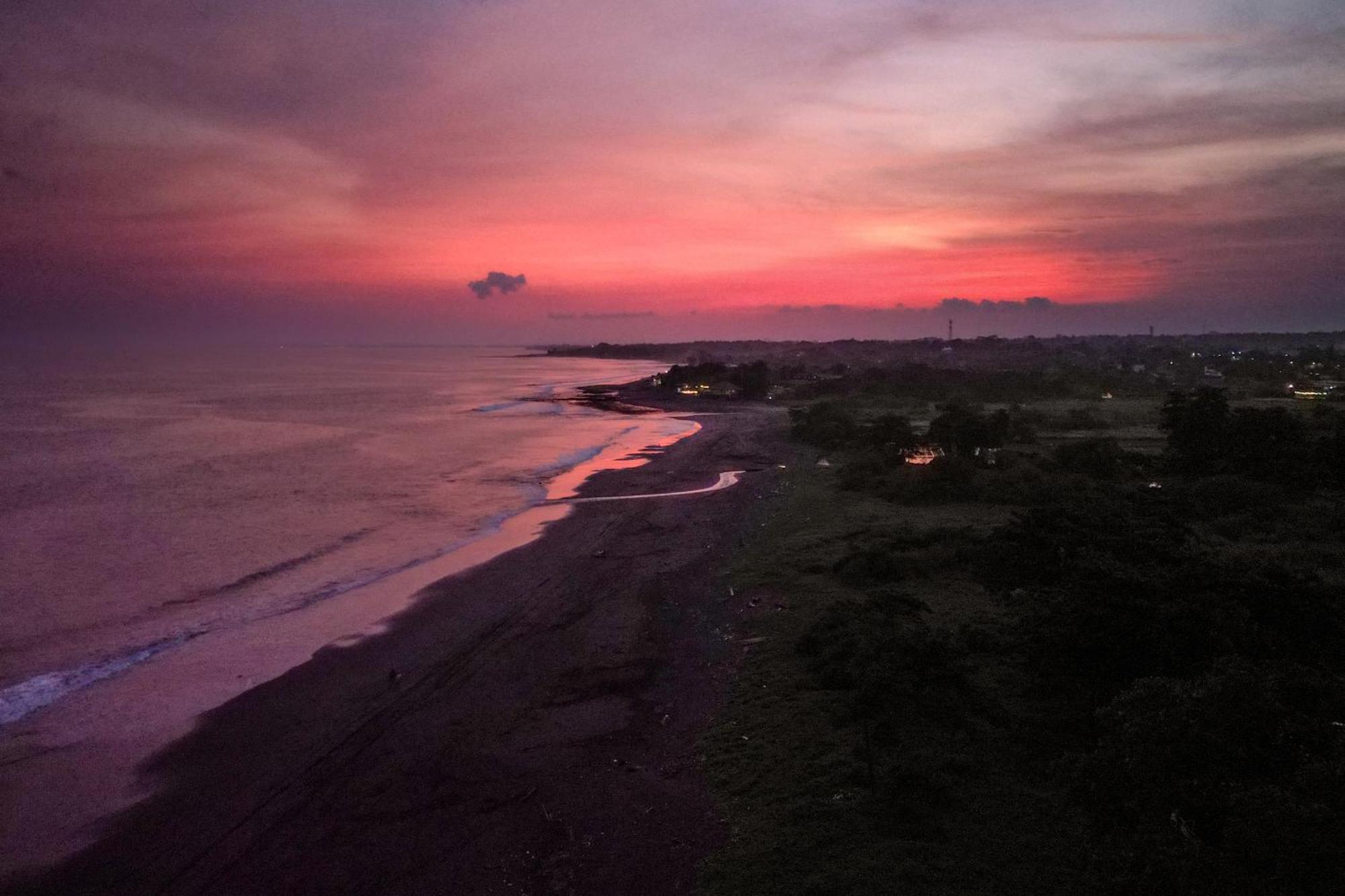 K Ko Surf Village At Keramas Lebih Ngoại thất bức ảnh