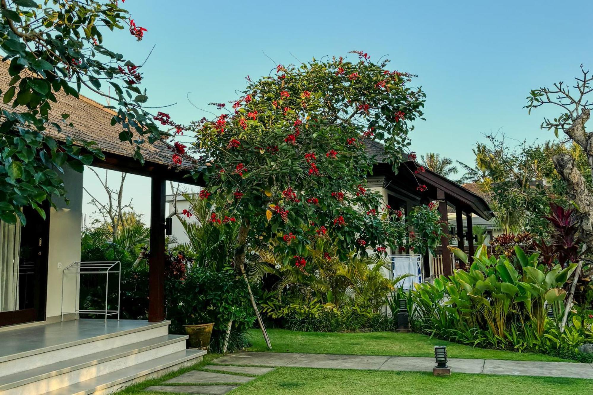 K Ko Surf Village At Keramas Lebih Ngoại thất bức ảnh