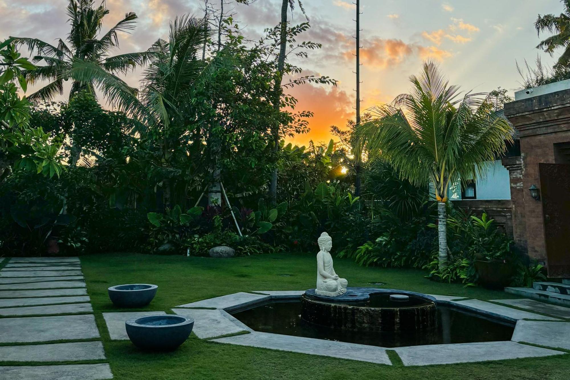K Ko Surf Village At Keramas Lebih Ngoại thất bức ảnh